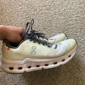 On Running Cloudtec Sneakers in Light Green and Gray
